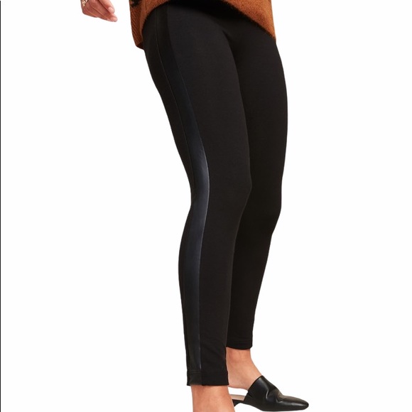 Old Navy Pants - Old Navy High-Waisted Faux-Leather Panel Leggings